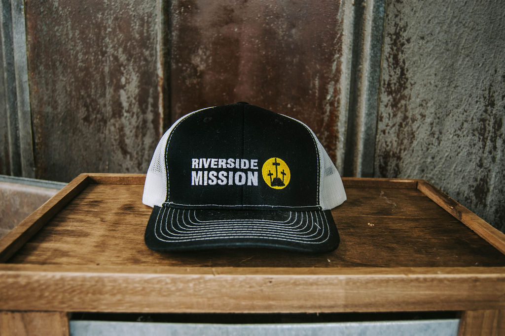 Riverside Mission Hat with yellow/black Cross